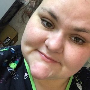 Meet your Posher, Sabrina